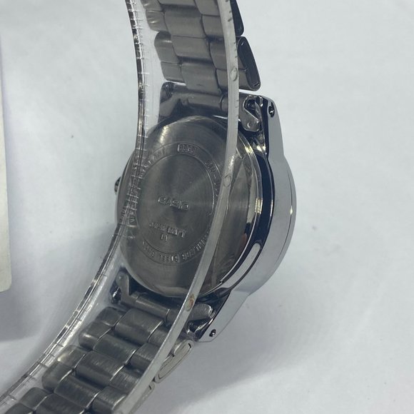 Casio New Wrist Watch for Ladies / Teen / Adult , Staineless Steel